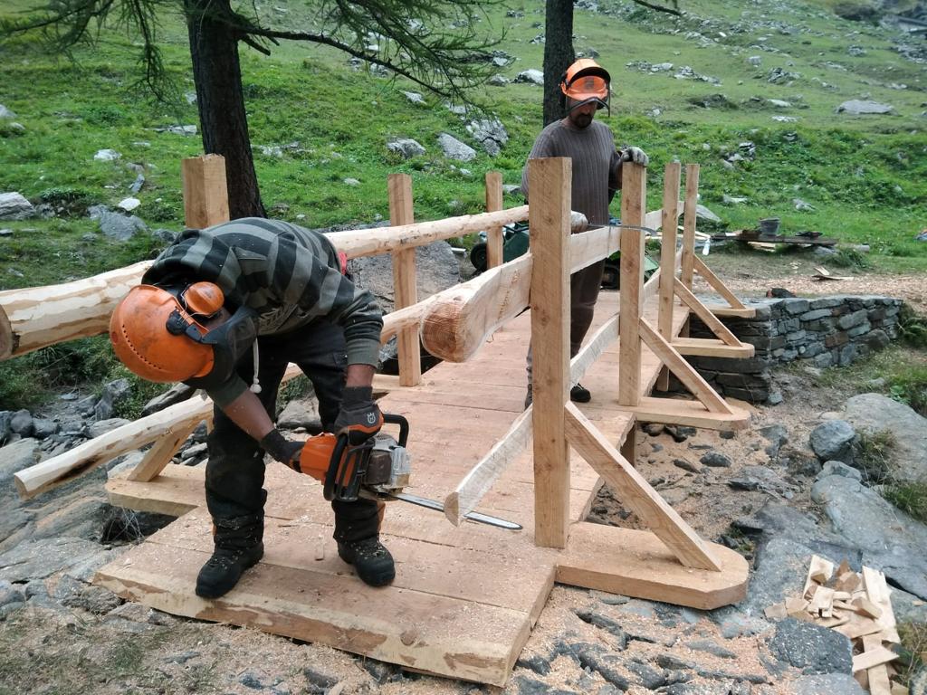Grande lavoro a Valprato degli operai della Forestale