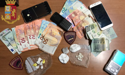 Tre pusher arrestati a Torino: spacciavano crack e cocaina