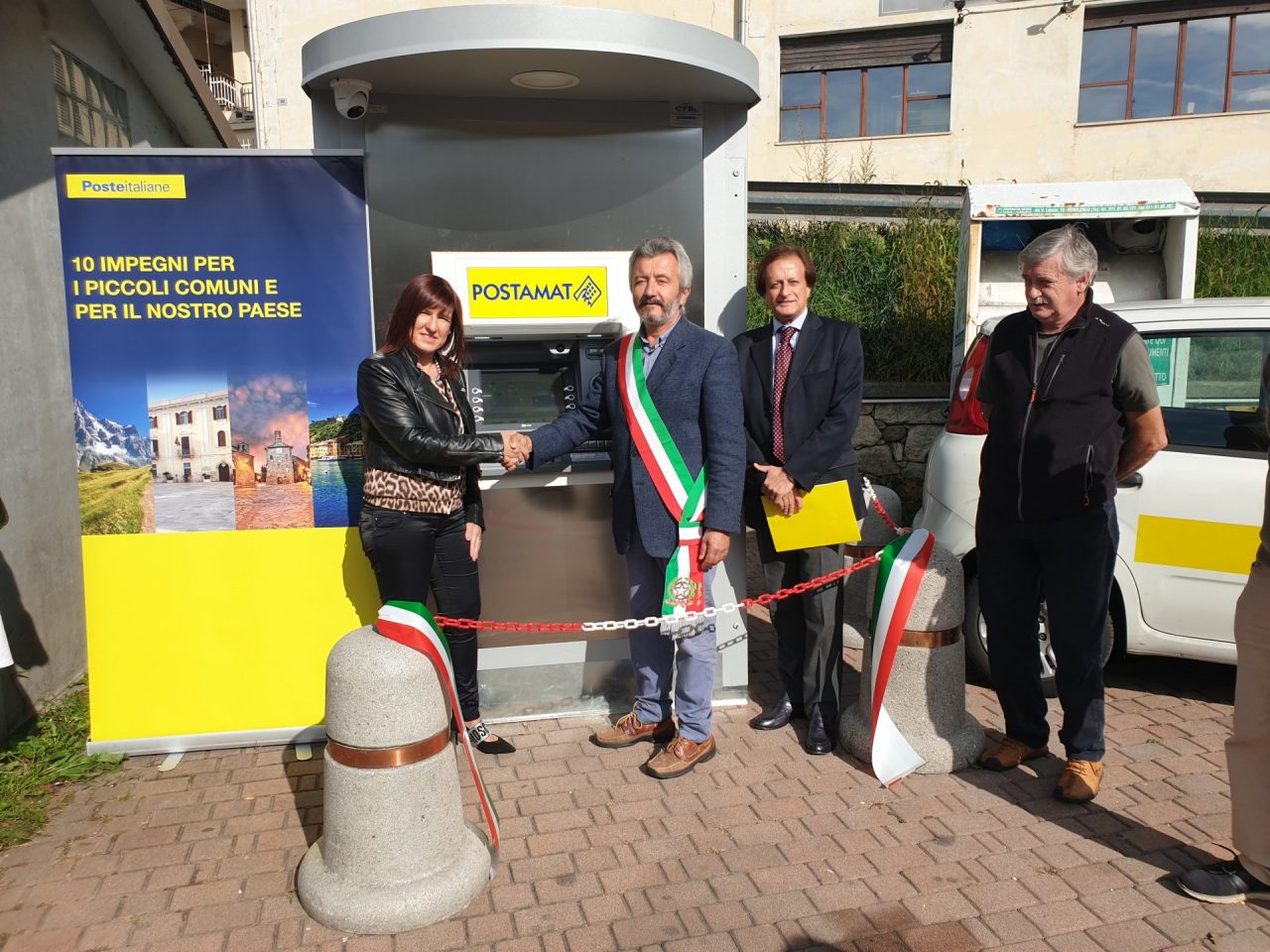 Inaugurato il primo Postamat nel comune di Val di Chy