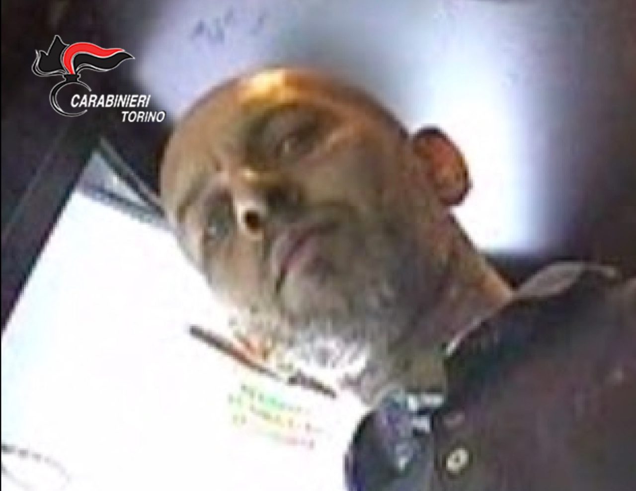 Usava la macchina della madre per commettere le rapine, arrestato rapinatore seriale violento
