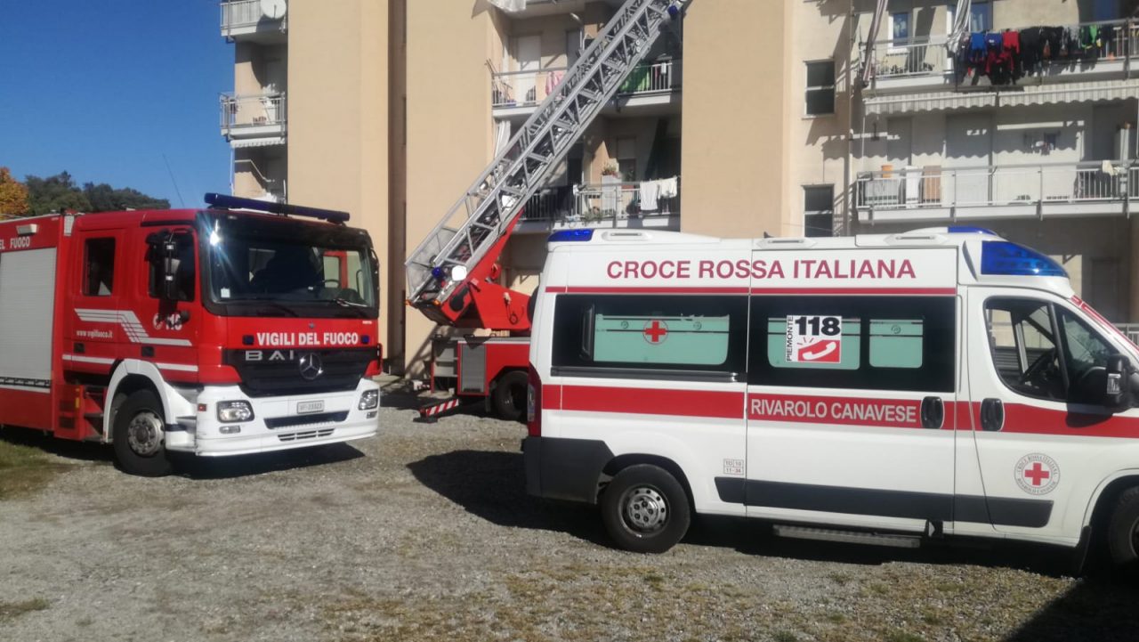Principio di incendio in appartamento ad Agliè | FOTO