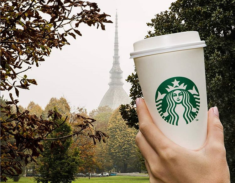 Starbucks Torino apre oggi a pochi metri da via Roma