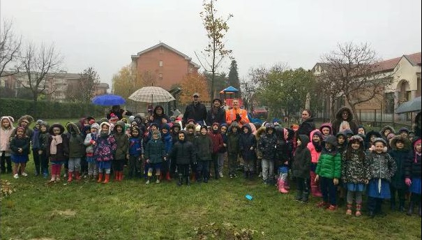 Nuove piante a Leini grazie al contributo della senatrice pentastellata Elisa Pirro