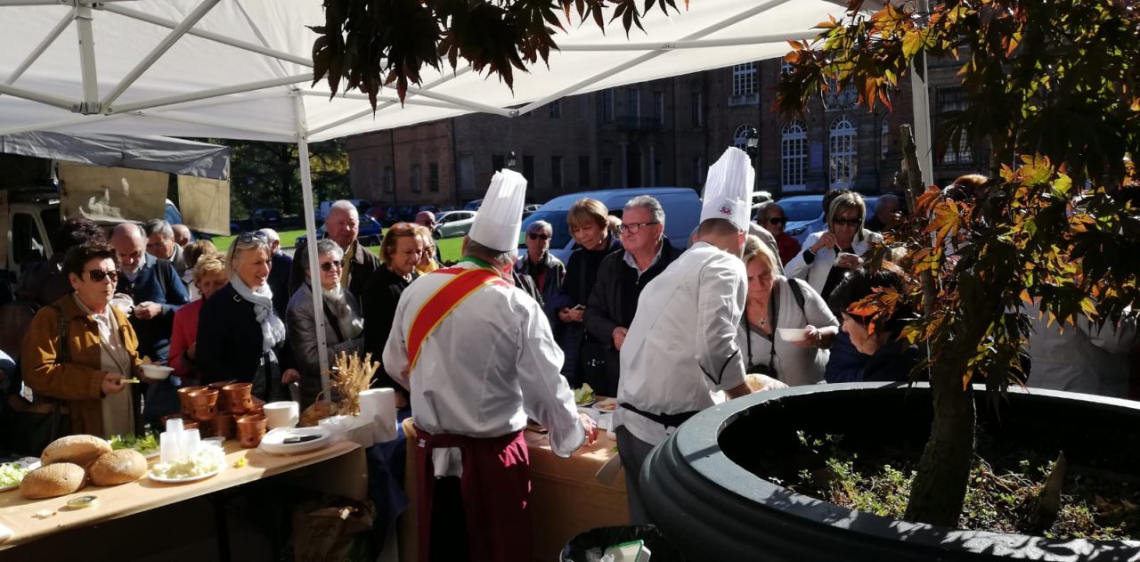Torna “Golosi e Curiosi nei mercoledì di Agliè” mercoledì 20 | FOTO