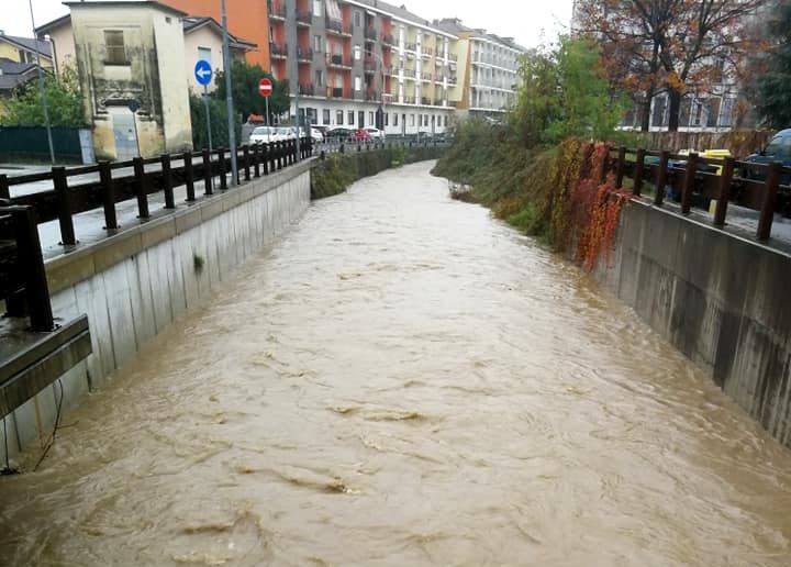 Allerta rossa maltempo: chiusa al traffico la Sp222 all’altezza di Preparetto