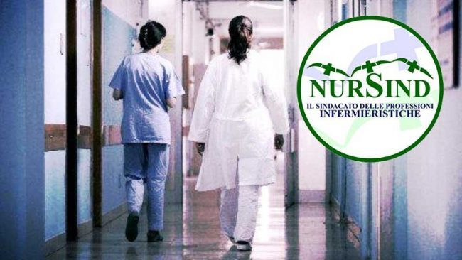 Salgono i contagi e riaprono i reparti Covid, Nursind: “Il personale infermieristico non è sufficiente”