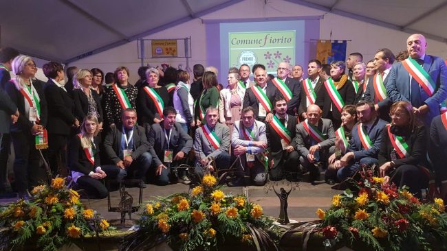 Comuni fioriti 2019: pioggia di premi e riconoscimenti per i canavesani