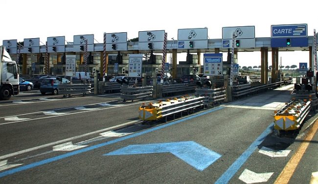 Autostrada A10 chiusa ad agosto: manca l’agibilità, l’Uncem chiede l’intervento del Governo