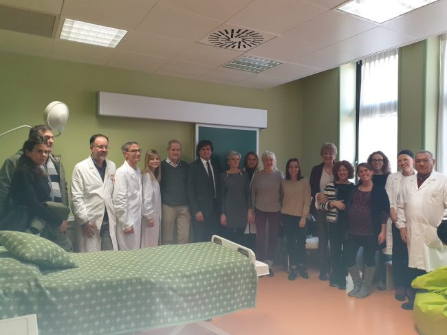 Dal Centro di Aiuto alla Vita di Ivrea una donazione per l’Ostetricia e Ginecologia di Ivrea