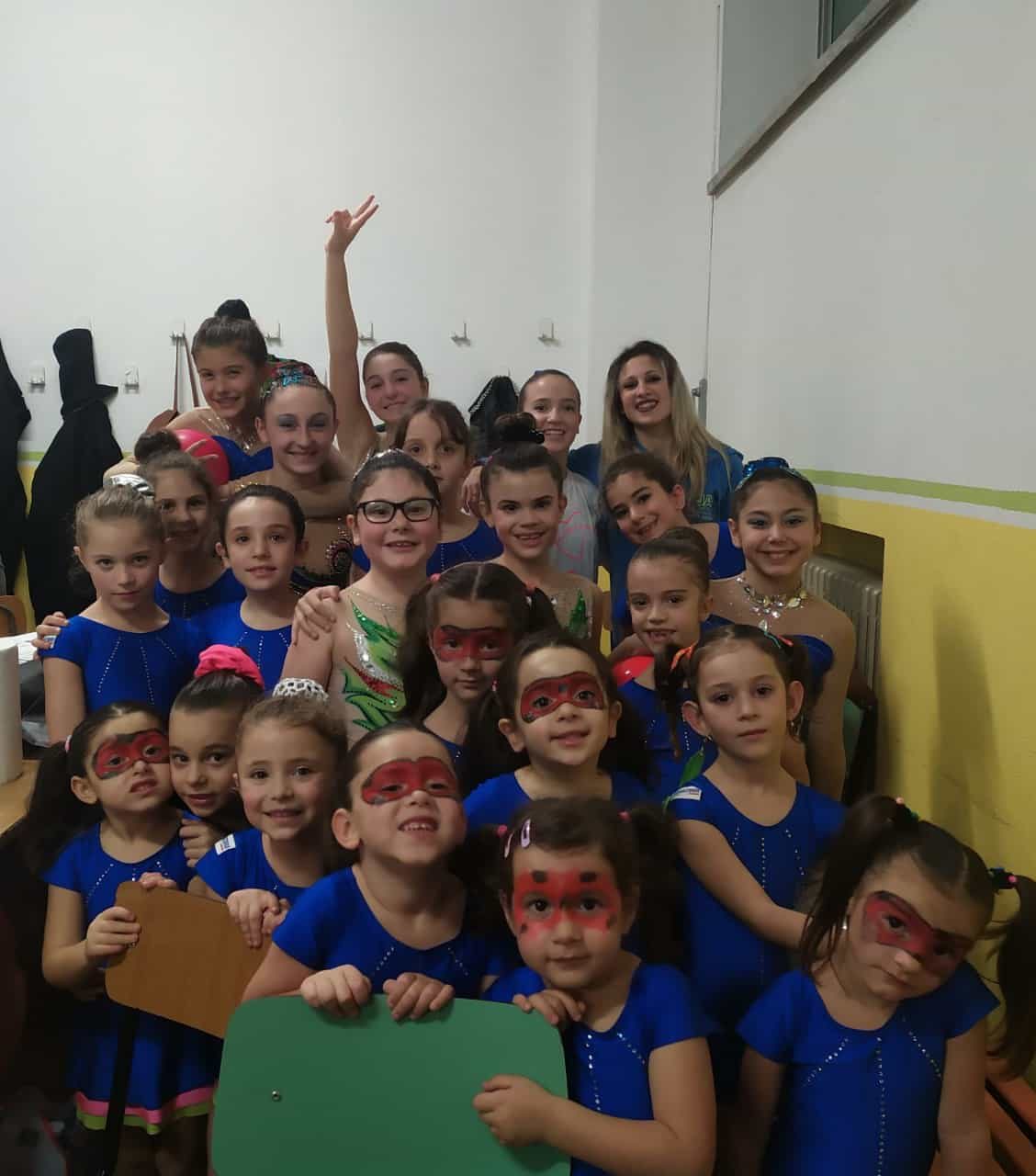 Le ragazze della ginnastica ritmica Judo Azzurro impegnate a Rivoli per beneficenza