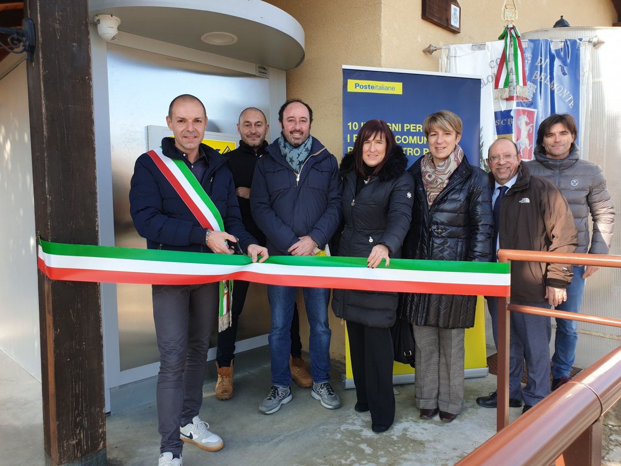 Postamat inaugurato a San Colombano Belmonte
