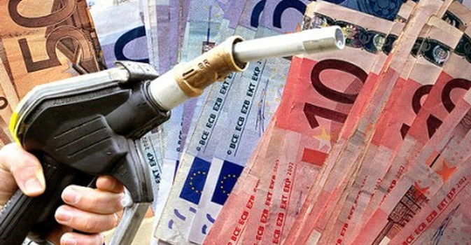 Aumento del carburante, per Codacons è falso attribuirlo alle tensioni in Medio-Oriente