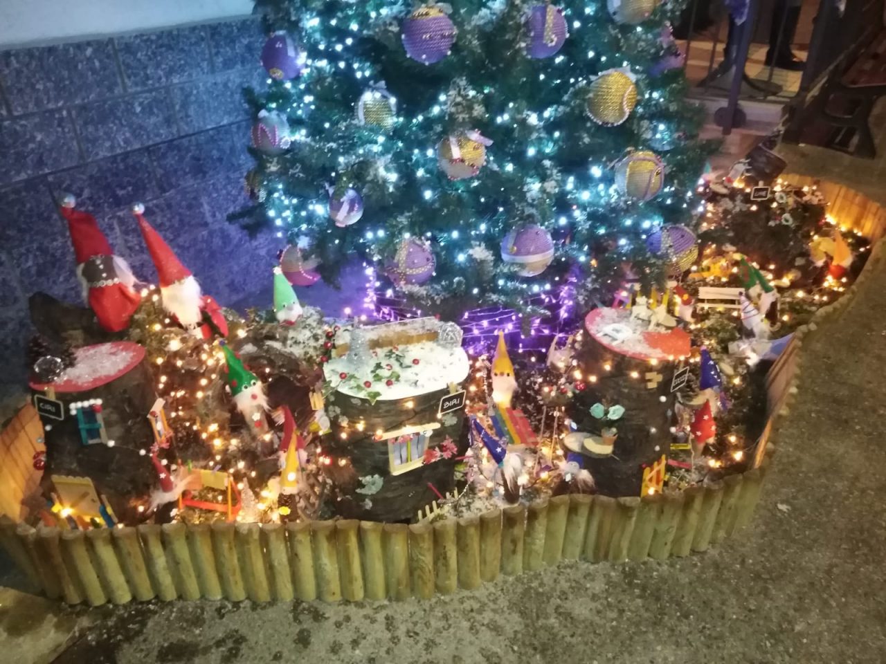 A Capo c'è il villaggio di Natale degli gnomi
