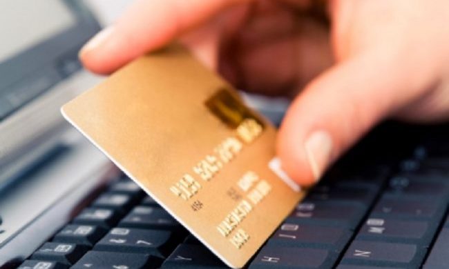Attenzione alla finta promozione di poste italiane che regala lo smartphone