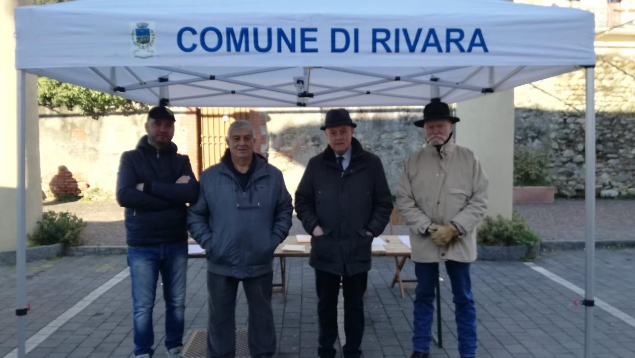 Anche nel 2020 amministratori di Rivara in piazza tra la gente
