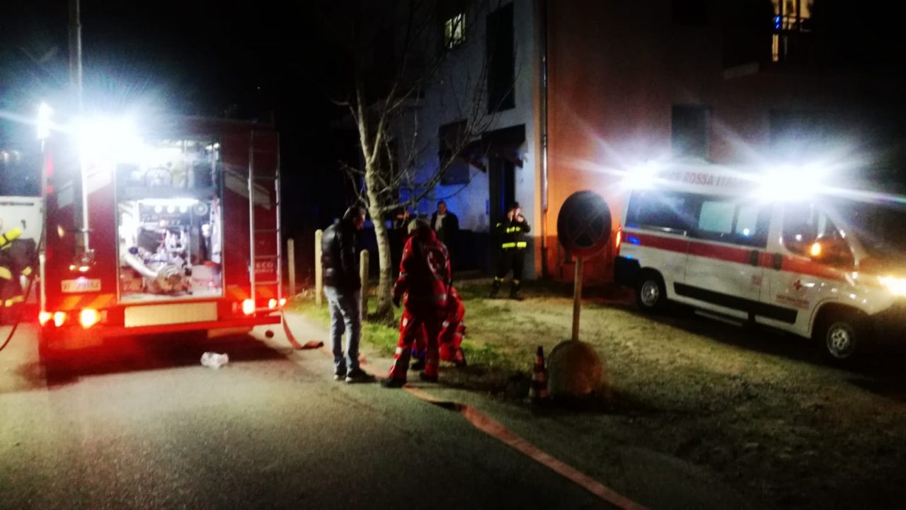 Casa a fuoco a Cuorgnè