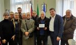 Due commercianti di Borgaro premiati per la loro decennale attività