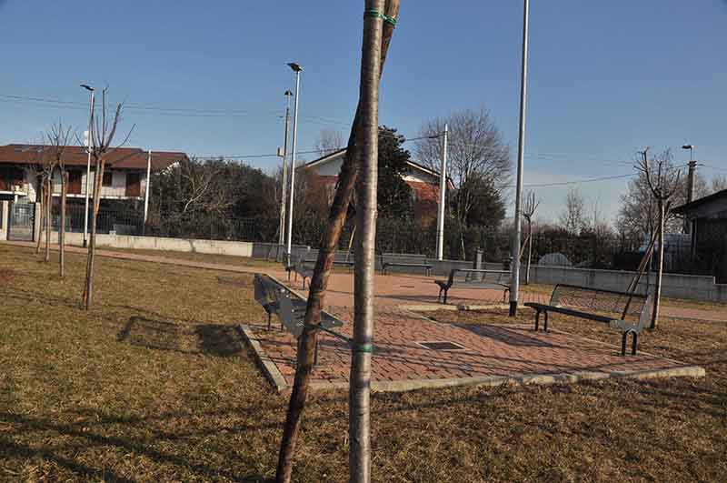 I cani sporcano… chiuso lo spazio a Robassomero