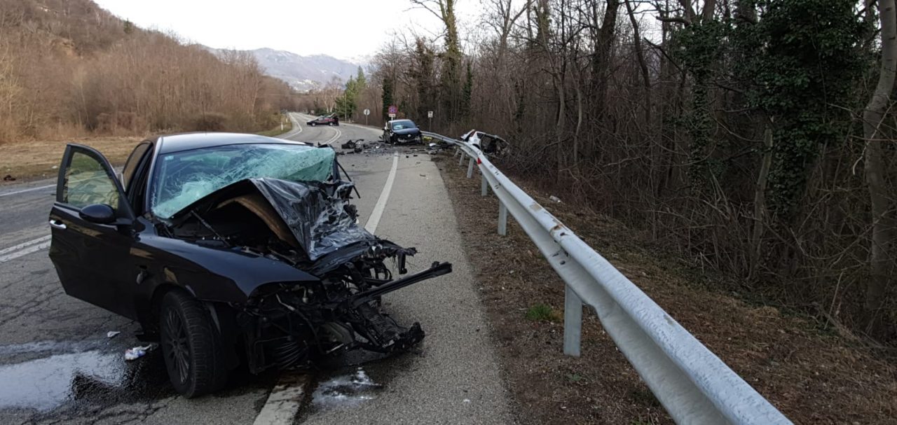 Incidente mortale sulla direttissima a Cafasse, perde la vita una donna | FOTO