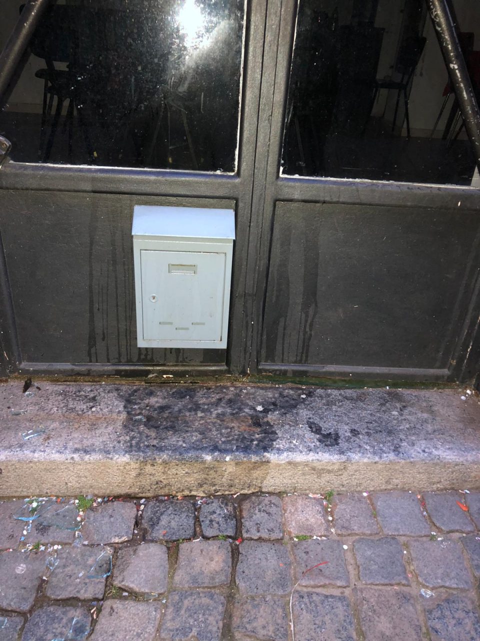 Attacco alla sede del Pd le reazioni della politica