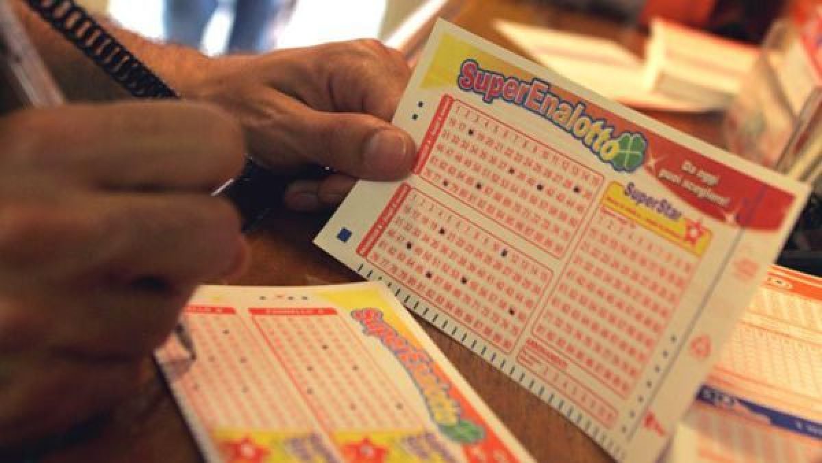 Sfiorato il “6” al SuperEnalotto: vinti quasi 30mila euro a Castellamonte