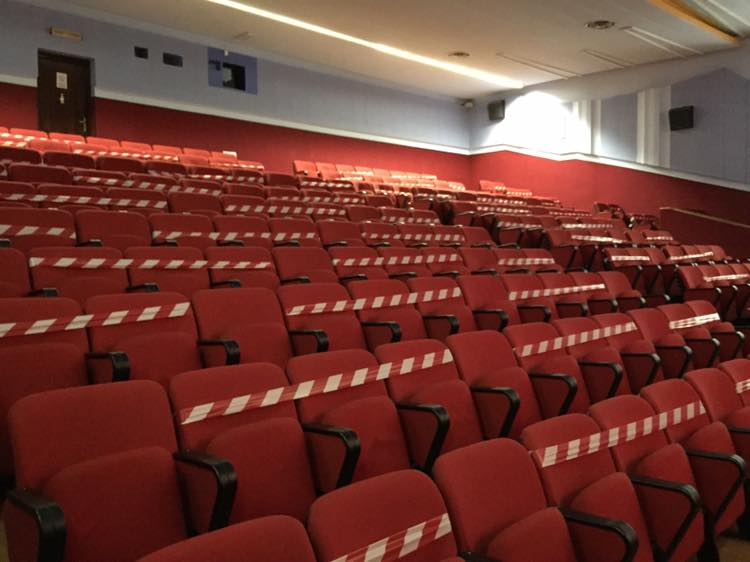 Virus e cinema: quale futuro? Crisi infinita