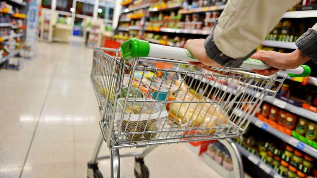 Supermercati chiusi il pomeriggio di Pasqua e a Pasquetta
