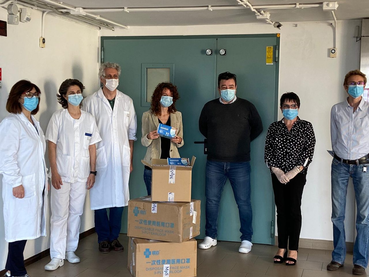 Paola Gianotti consegna 4500 mascherine all’Ospedale di Ivrea