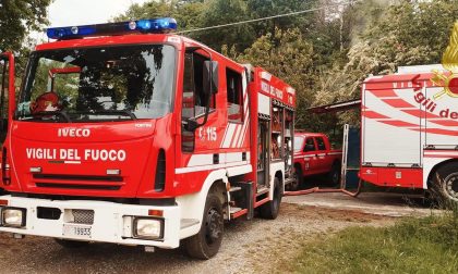 Incendio in una villetta, l'intervento dei Vigili del fuoco