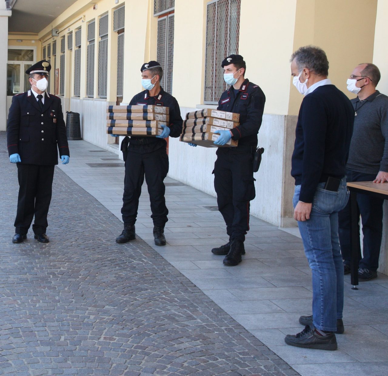 Pc in comodato d’uso agli studenti bisognosi