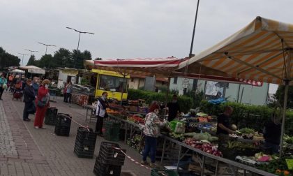 Il mercato di Caselle riapre in piazza Falcone