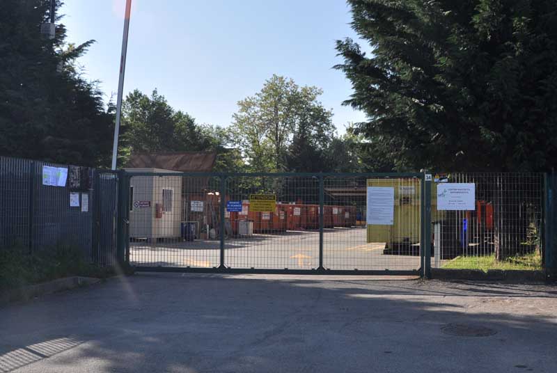 Tempo di potature e lavori in giardino: ma dove portare gli sfalci?