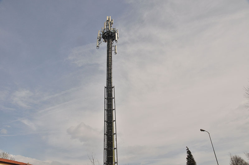 Fibra ottica a Fiano, tutto fermo