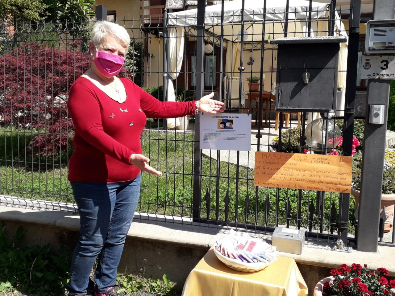 Mascherine “benefiche” per raccogliere fondi per il Regina Margherita