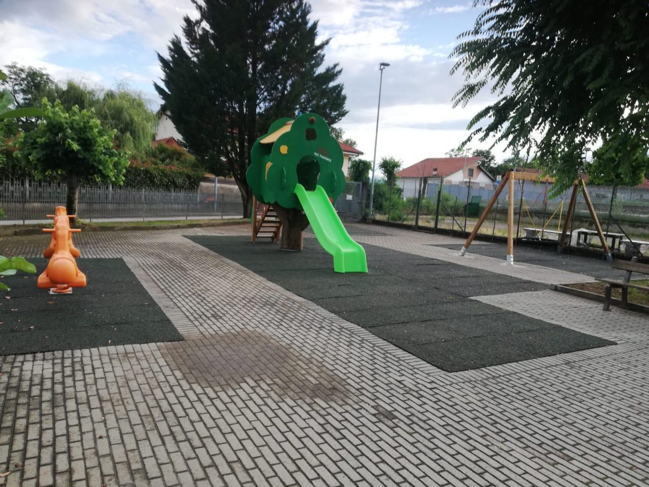 Restyling dei parco giochi a Lombardore