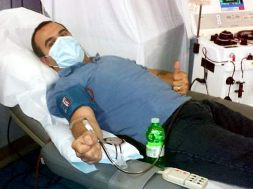 Dona il plasma per aiutare altri pazienti a guarire dal Coronavirus