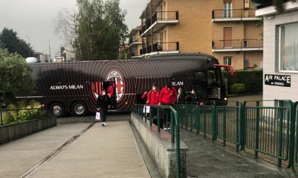 Giocatori del Milan a Leini, tutto pronto per la semifinale di Coppa Italia