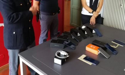 Telefoni rubati all'Asl To4, ritrovati e restituiti | FOTO e VIDEO