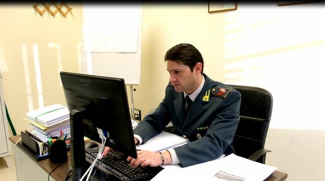 False assicurazioni online, 44 denunce nell’operazione Fake Insurance