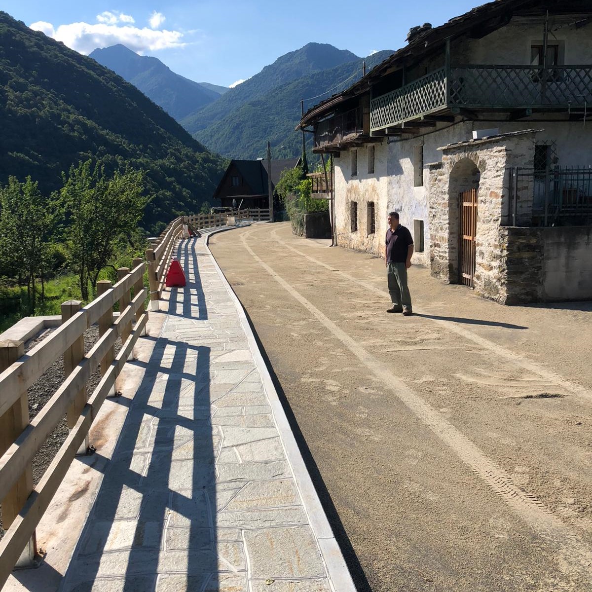 Frazione Vernetto: ampliata strada