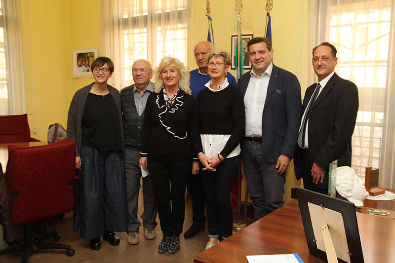 Nuovo furgoncino per  disabili