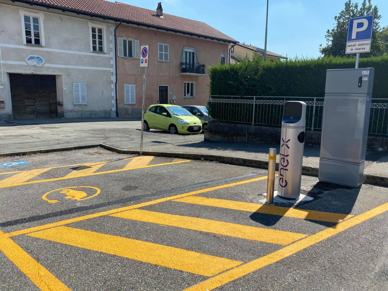 Tre nuove colonnine per la ricarica di auto elettriche a Favria