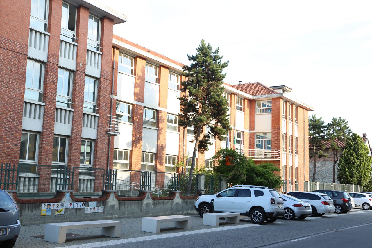 Scuola chiusa a Leini causa positività al Covid-19