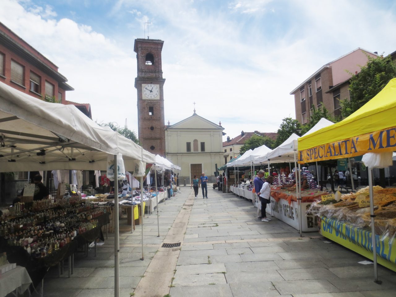 Fiera d’autunno a Leini: bancarelle, antiquariato e mostra degli antichi mestieri