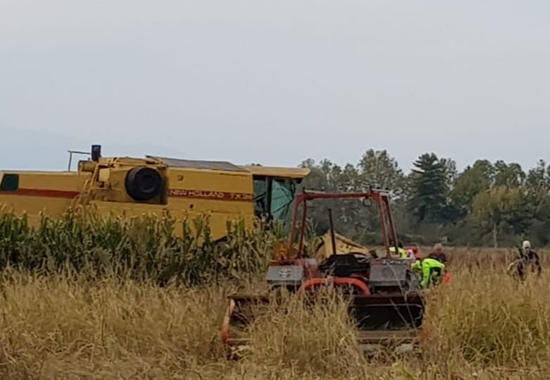 Incidente con la mietitrebbia: uomo ferito ad una gamba a Lombardore