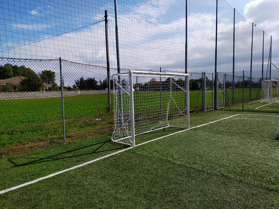 Svolta manutenzione aree sportive