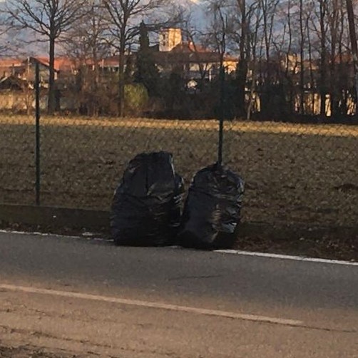Rifiuti in quarantena: il Comune paga 7 mila euro