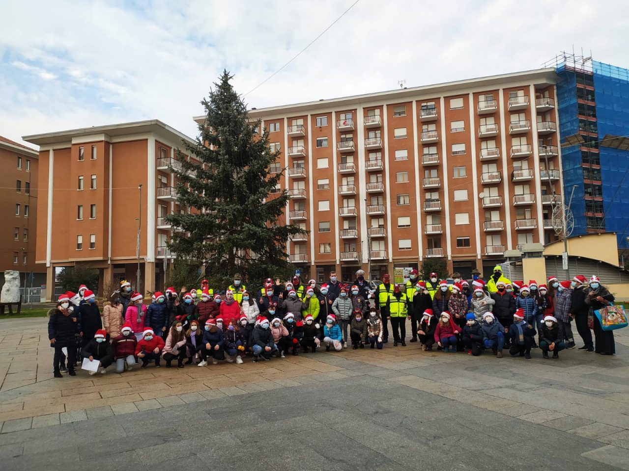 Premiati i volontari della scuola