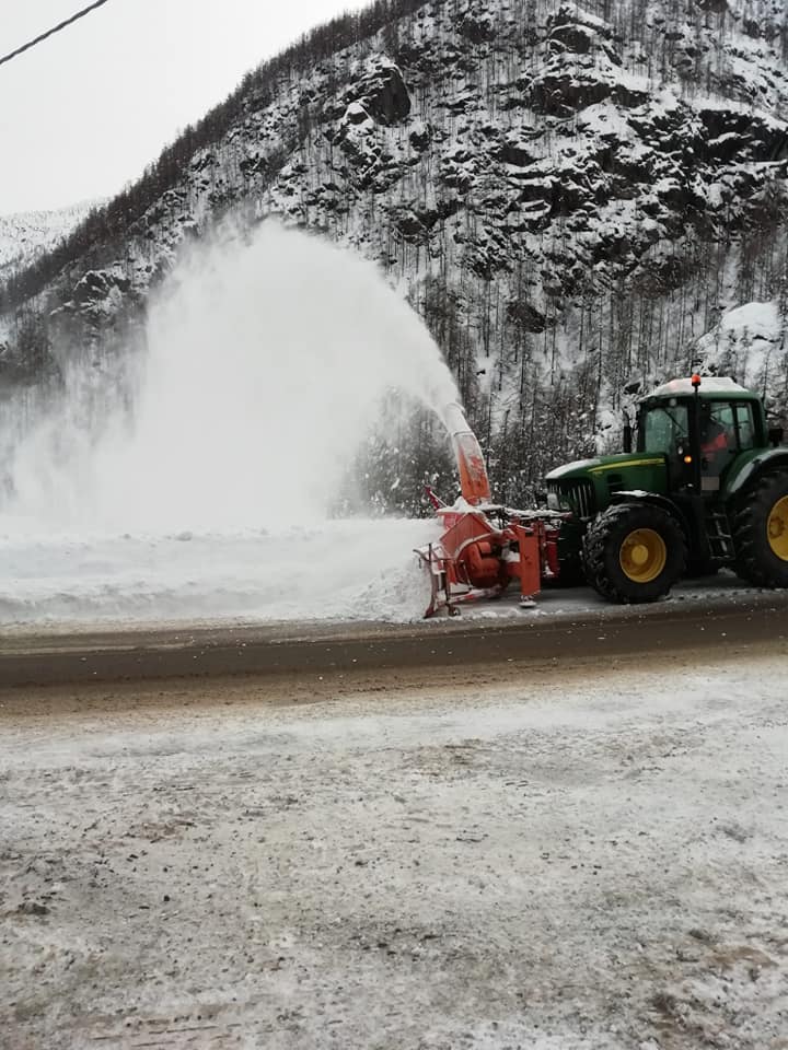 Spazza neve in azione