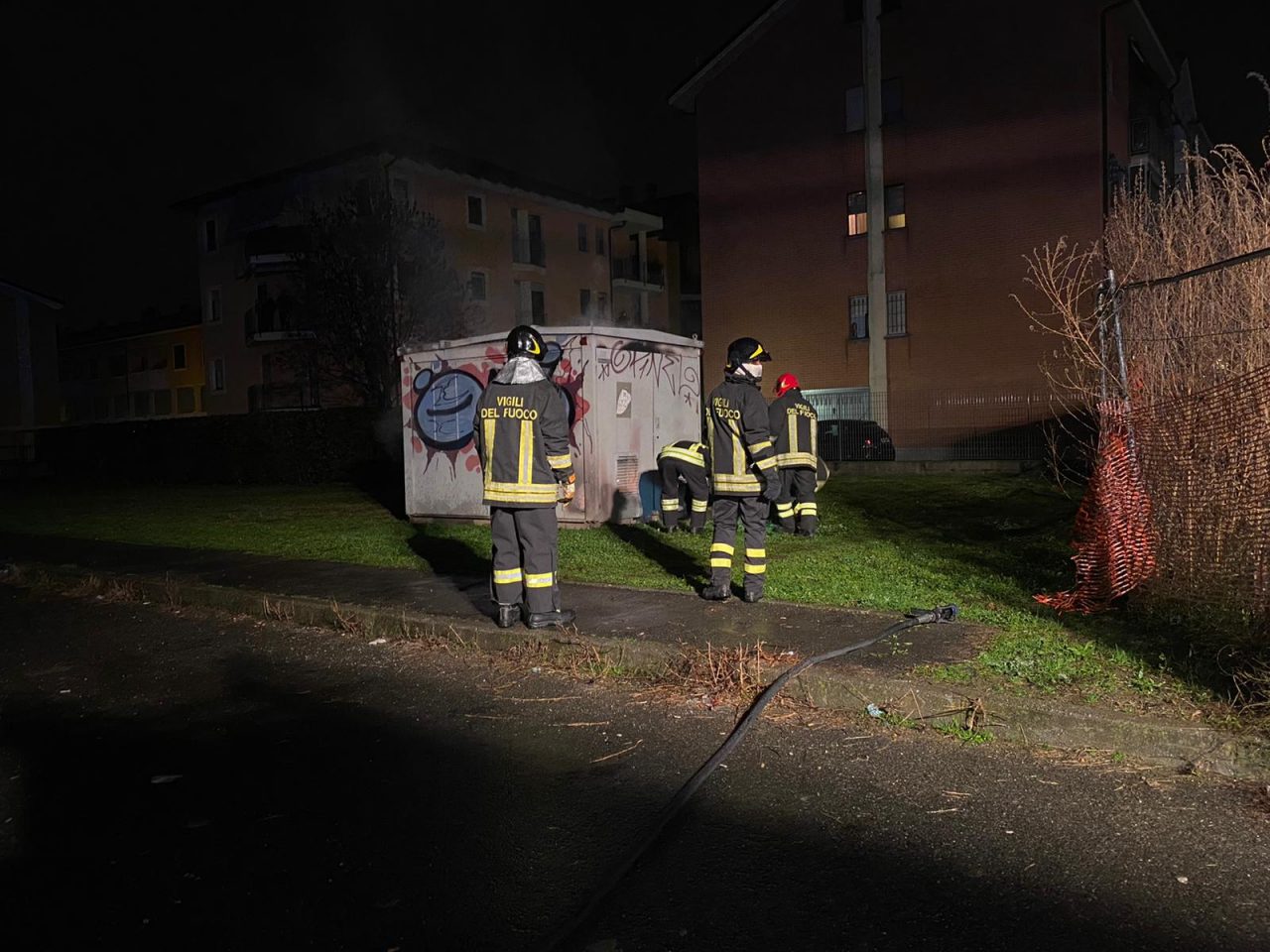 Cabina Enel a fuoco a Caselle